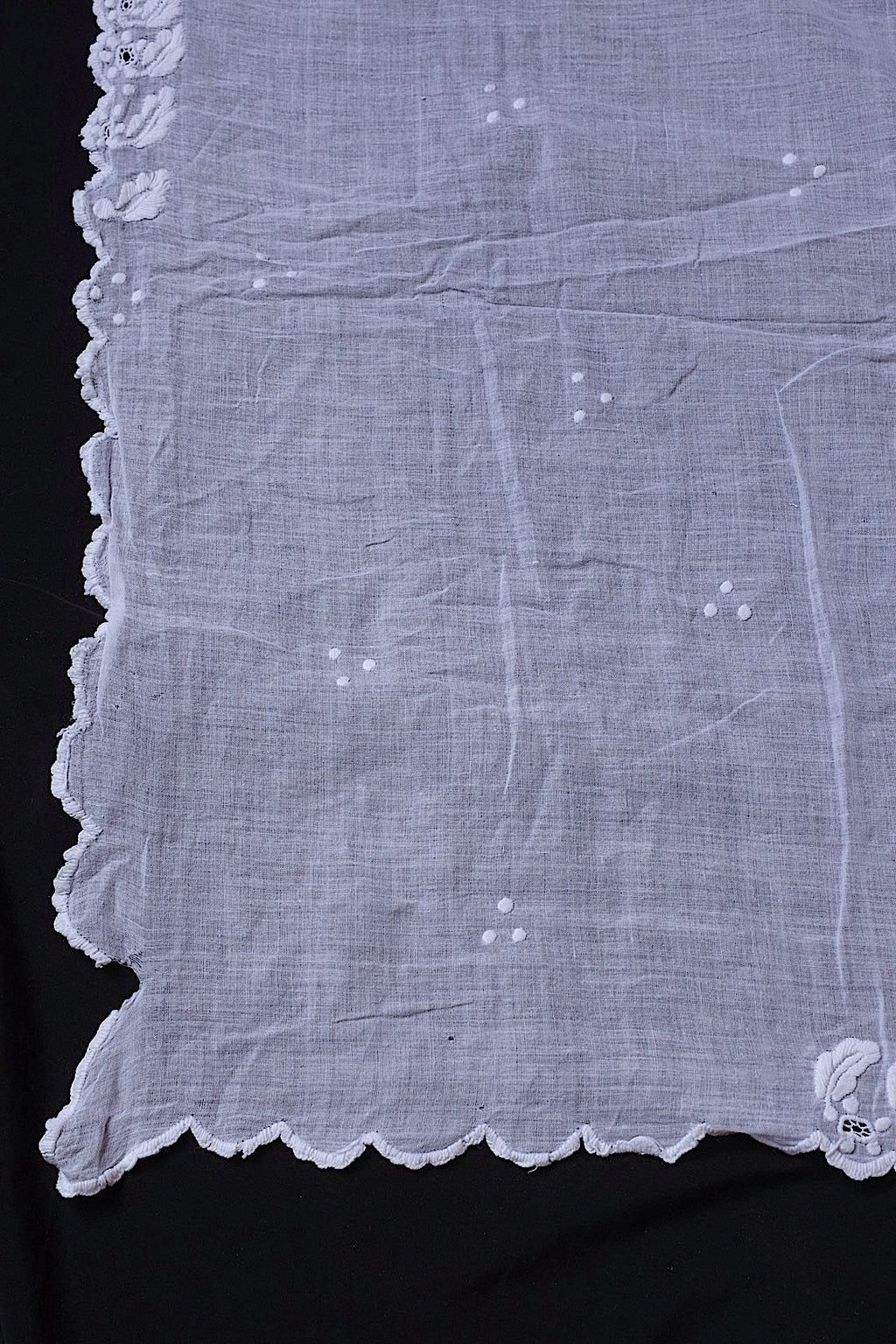 アンティークレース 刺繍　fichu/dentelle ancienne/antique lace .FR a l'epoque