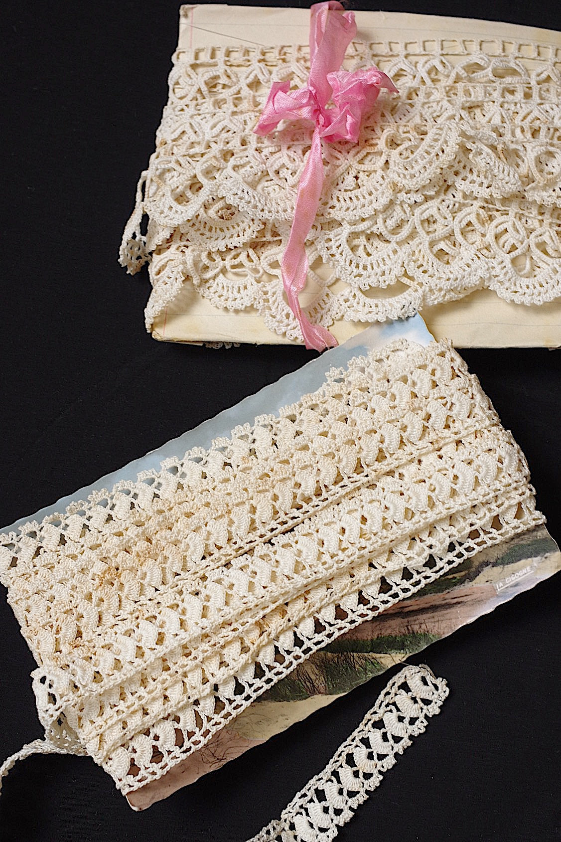 アンティークレース クロシェレース/dentelle ancienne/antique lace .FR a l'epoque