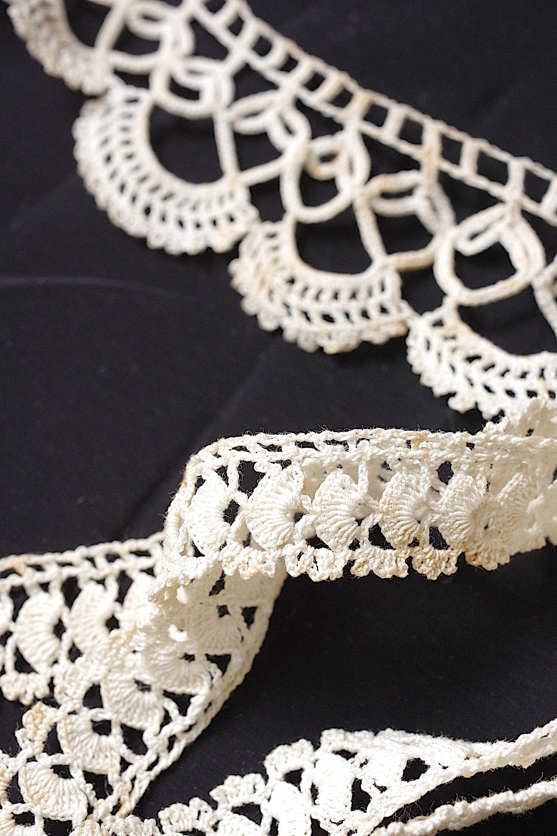 アンティークレース クロシェレース/dentelle ancienne/antique lace .FR a l'epoque