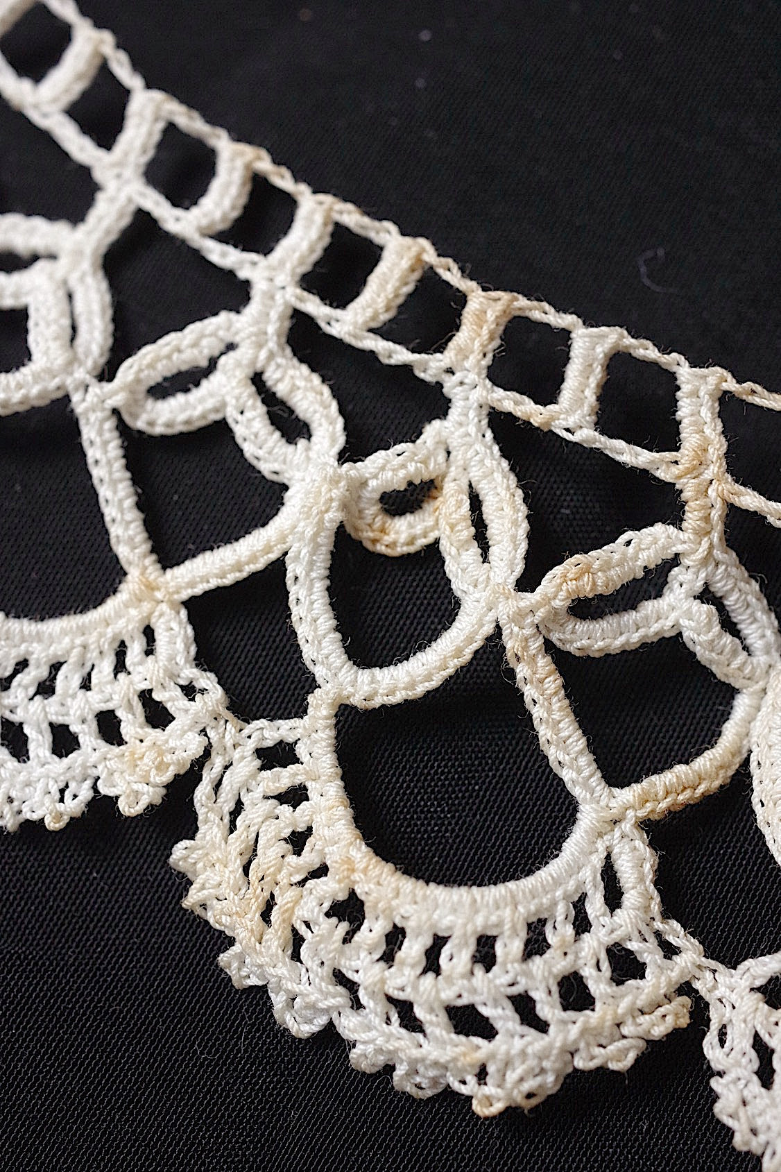 アンティークレース クロシェレース/dentelle ancienne/antique lace .FR a l'epoque