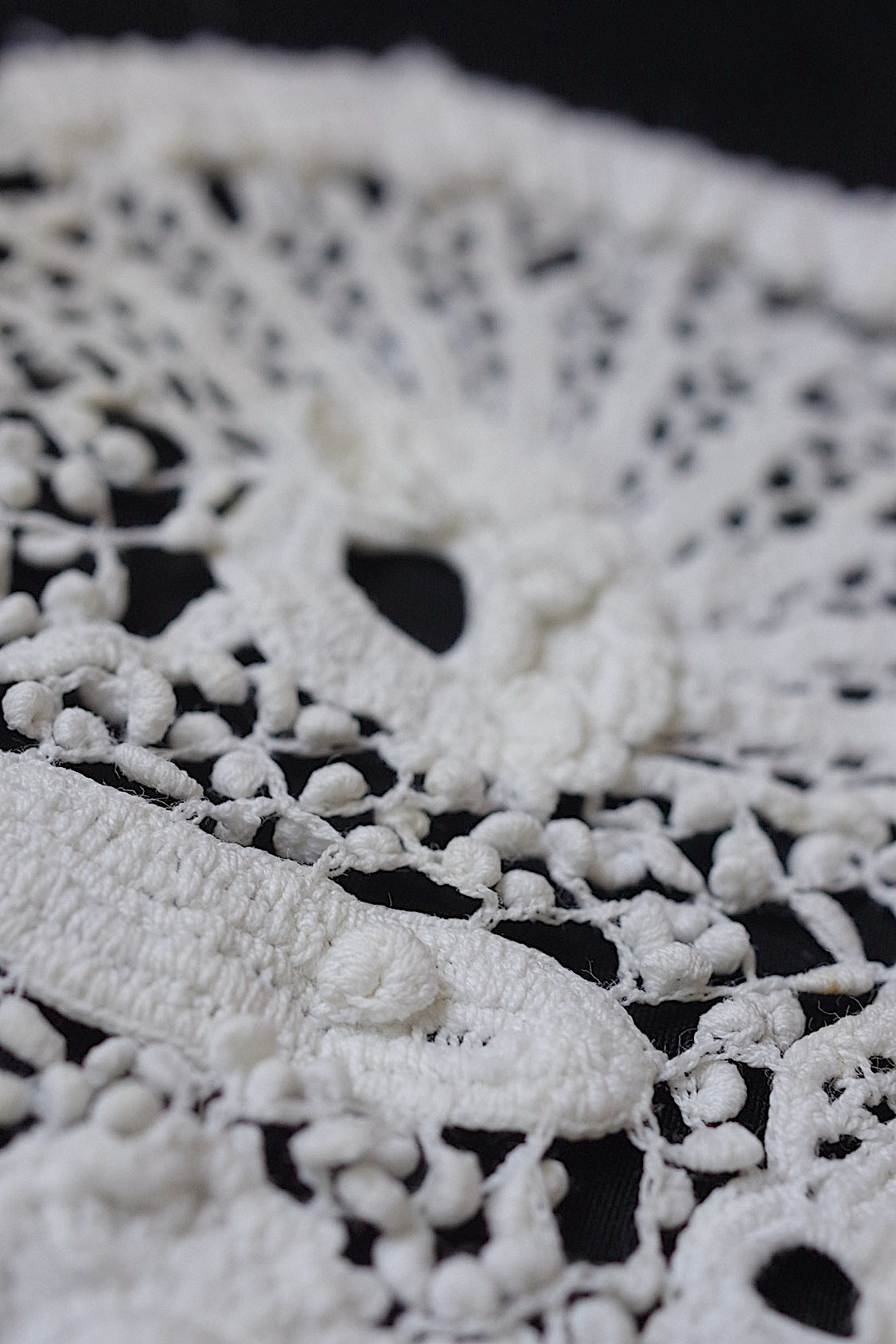 アンティークレース 3つ/dentelle ancienne/antique lace .FR a l'epoque