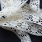 アンティークレース ボビンポンポン/dentelle ancienne/antique lace .FR a l'epoque