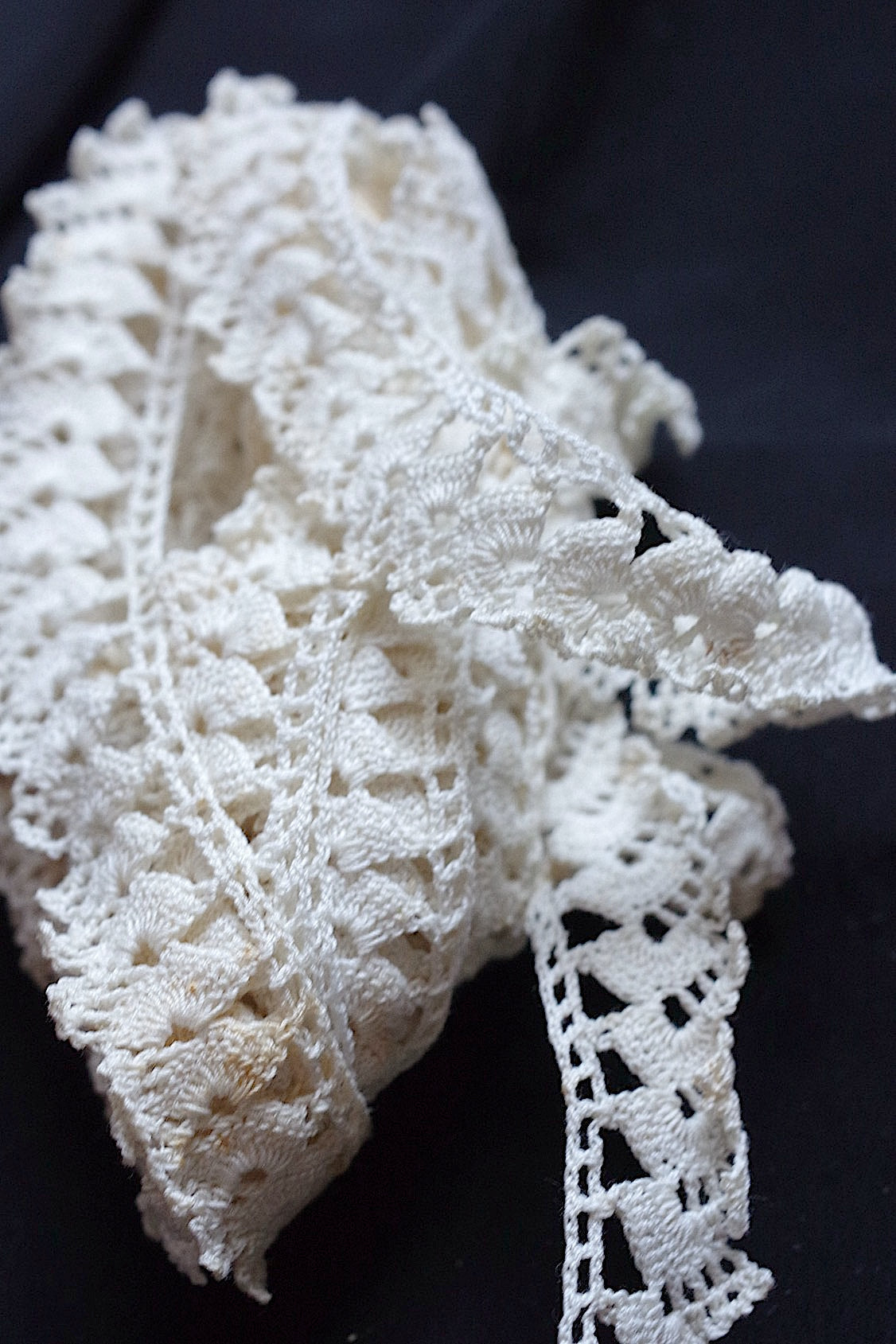 アンティークレース クロシェ２種/dentelle ancienne/antique lace .FR a l'epoque