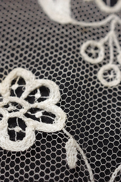 アンティークレース プラストロン＋ハギレ/dentelle ancienne/antique lace .FR a l'epoque