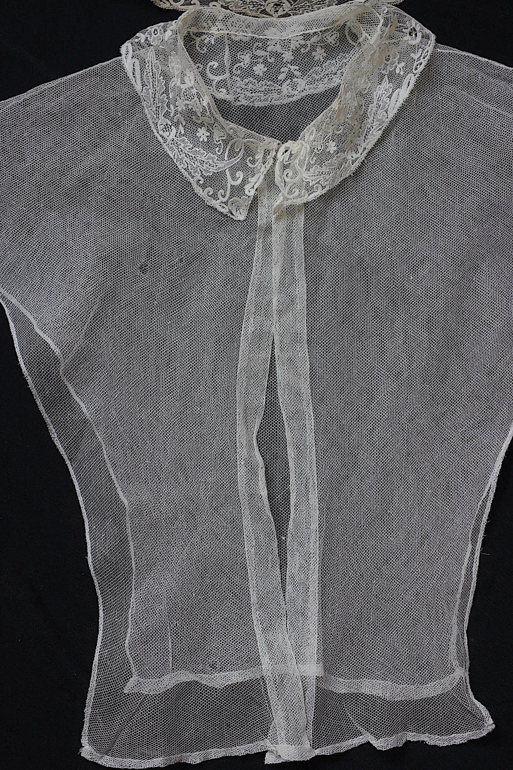 アンティークレース プラストロン＋ハギレ/dentelle ancienne/antique lace .FR a l'epoque