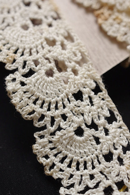 アンティークレース クロシェレース/dentelle ancienne/antique lace .FR a l'epoque