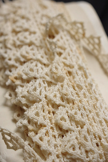 アンティークレース クロシェレース/dentelle ancienne/antique lace .FR a l'epoque