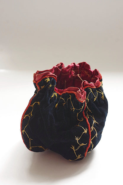 アンティークポシェット/antique sac .FR a l'epoque