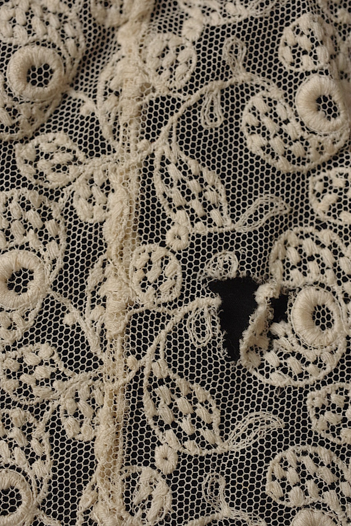 アンティークレースハギレ２種/dentelle ancienne/antique lace .FR a l'epoque