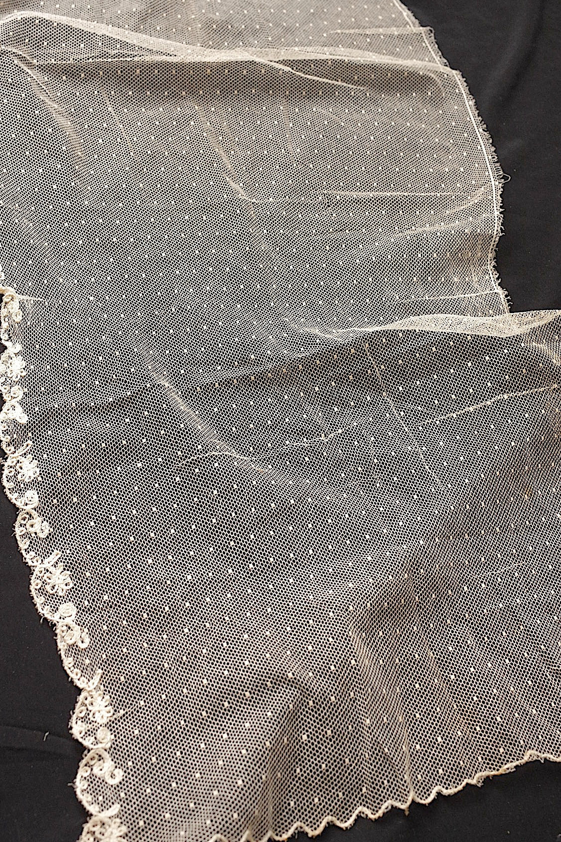 アンティークレースハギレ２種/dentelle ancienne/antique lace .FR a l'epoque