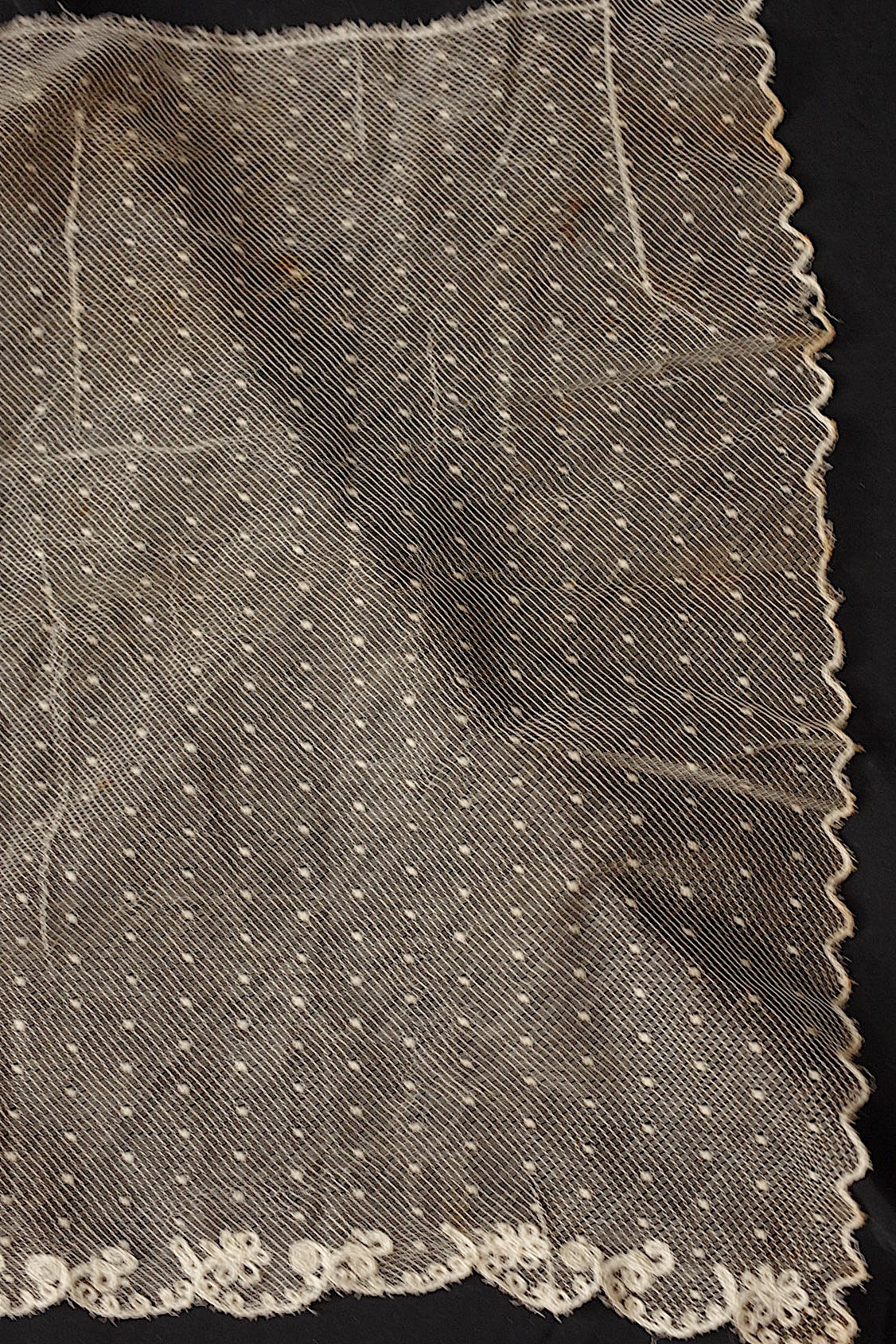 アンティークレースハギレ２種/dentelle ancienne/antique lace .FR a l'epoque