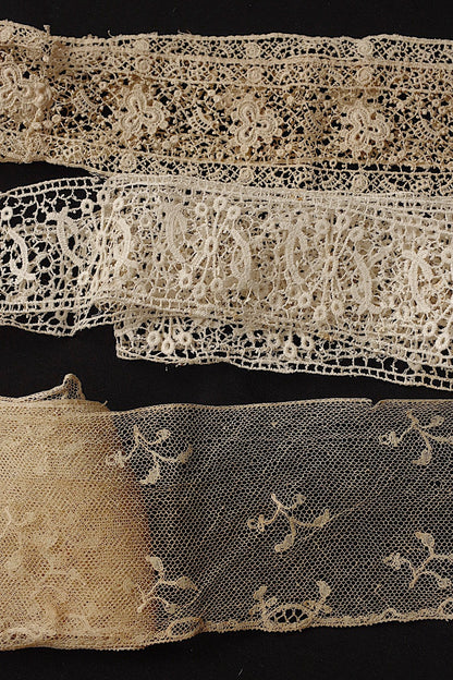 アンティークレース3種/dentelle ancienne/antique lace .FR a l'epoque