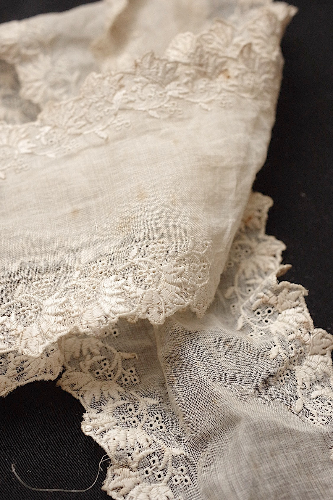 アンティークレース刺繍レース/dentelle ancienne/antique lace .FR a l'epoque