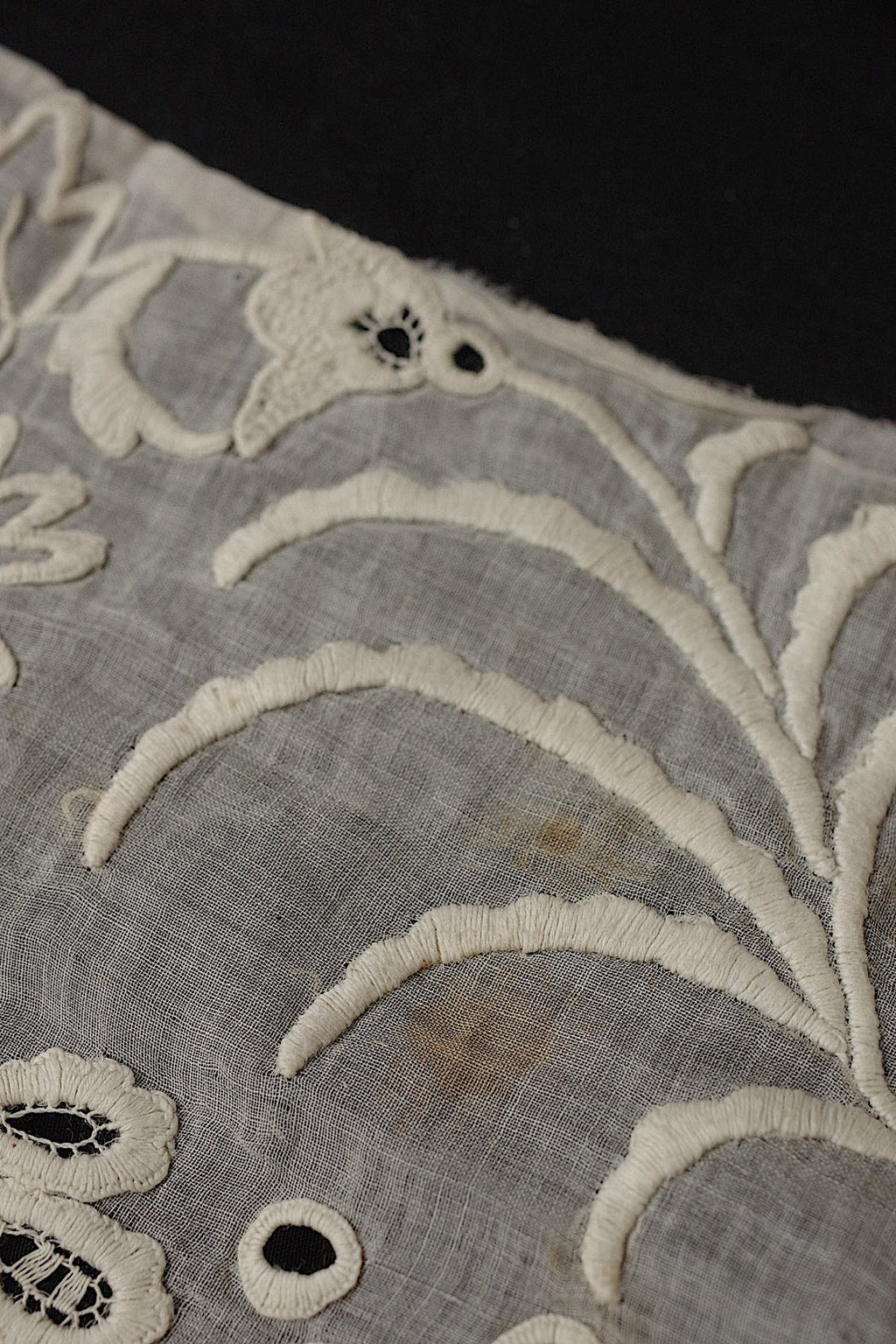 アンティークレース刺繍レース/dentelle ancienne/antique lace .FR a l'epoque