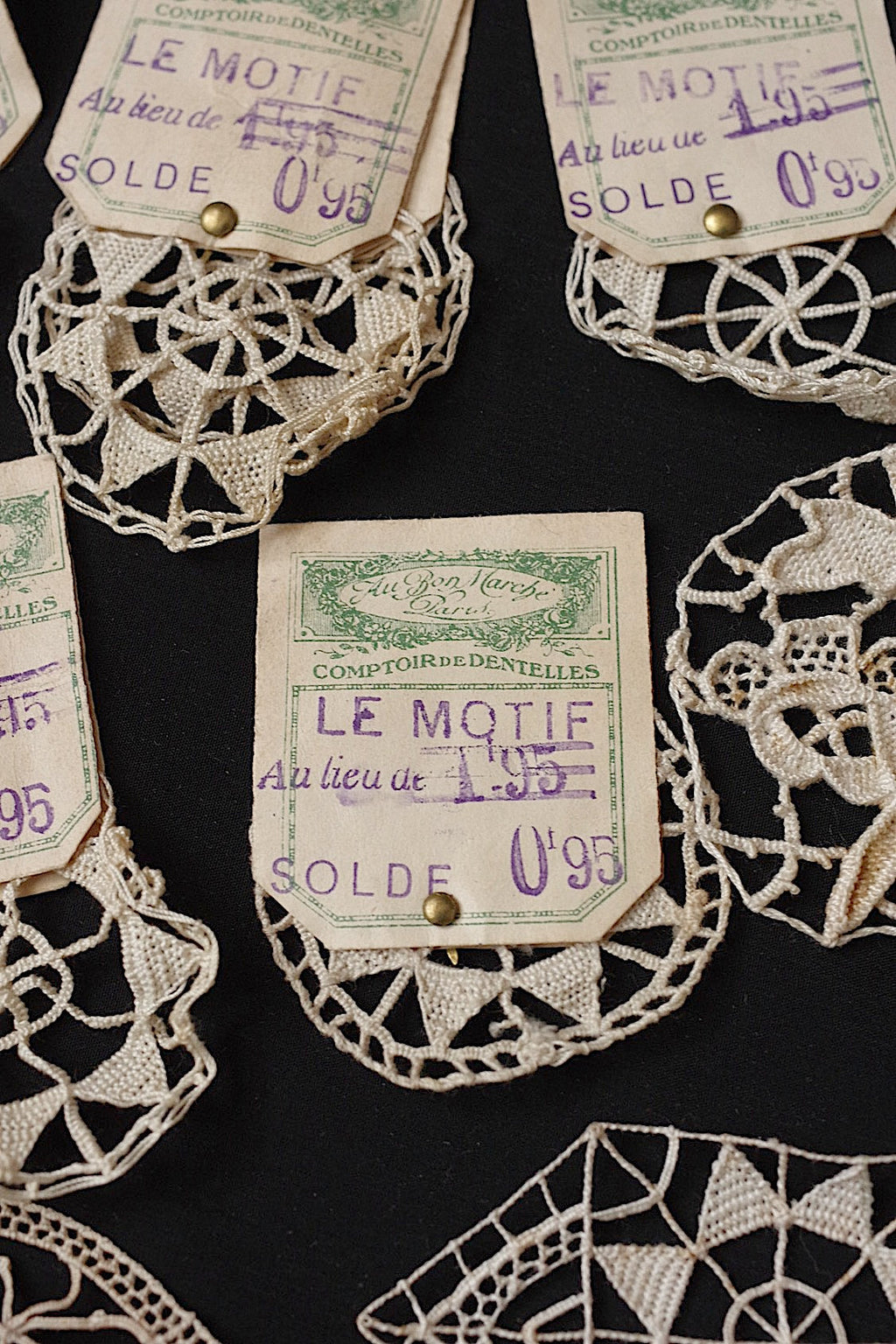 アンティークレースモチーフlots1/dentelle ancienne/antique lace .FR a l'epoque