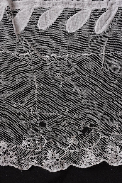 アンティークレースbas d'aube/dentelle ancienne/antique lace .FR a l'epoque