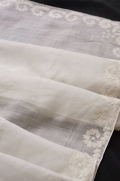 アンティーク刺繍生地/dentelle ancienne/antique lace .FR a l'epoque