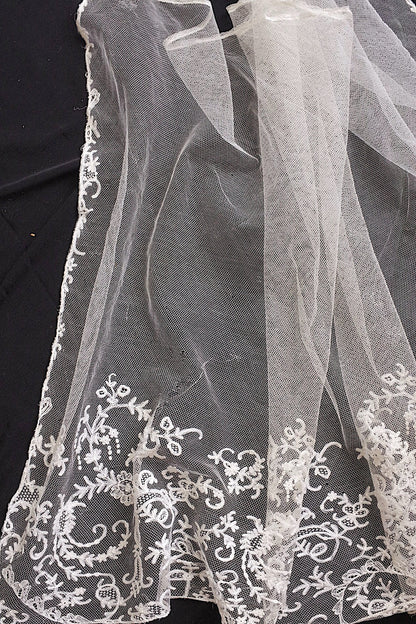 アンティークレースベール/dentelle ancienne/antique lace .FR a l'epoque