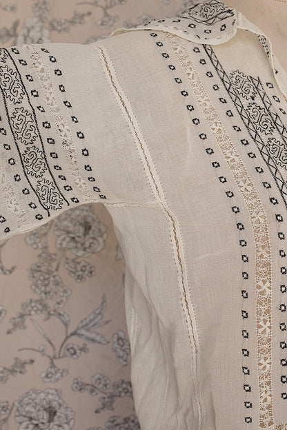 アンティークブラウス/vêtement ancien/blouse antique .FR a l'epoque