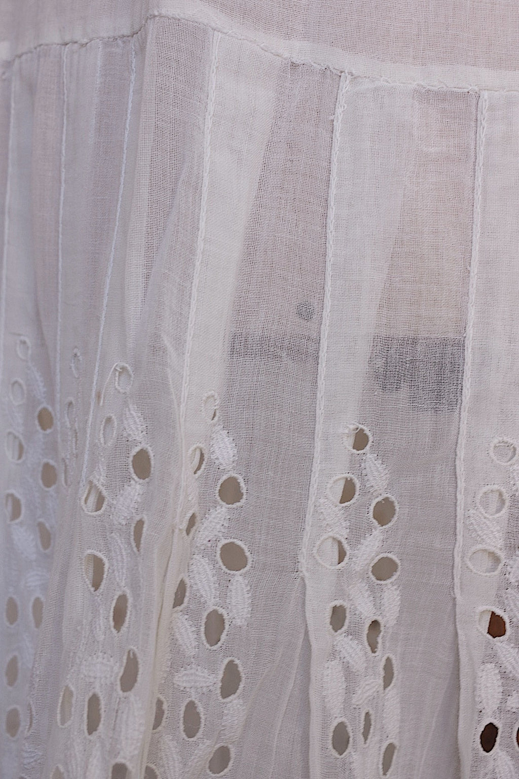 アンティークスカート/vêtement ancien/antique skirt .FR a l'epoque