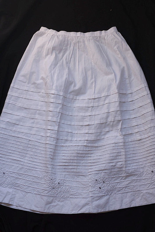 アンティークスカート/vêtement ancien/antique  skirt .FR a l'epoque