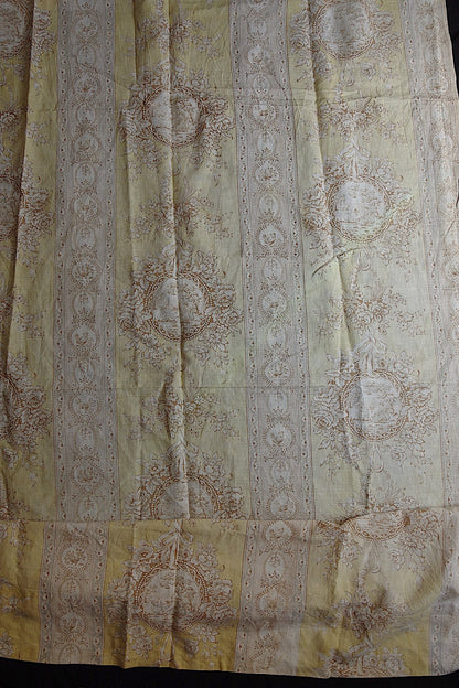 アンティーククロス/linge de maison/antique lace .FR a l'epoque