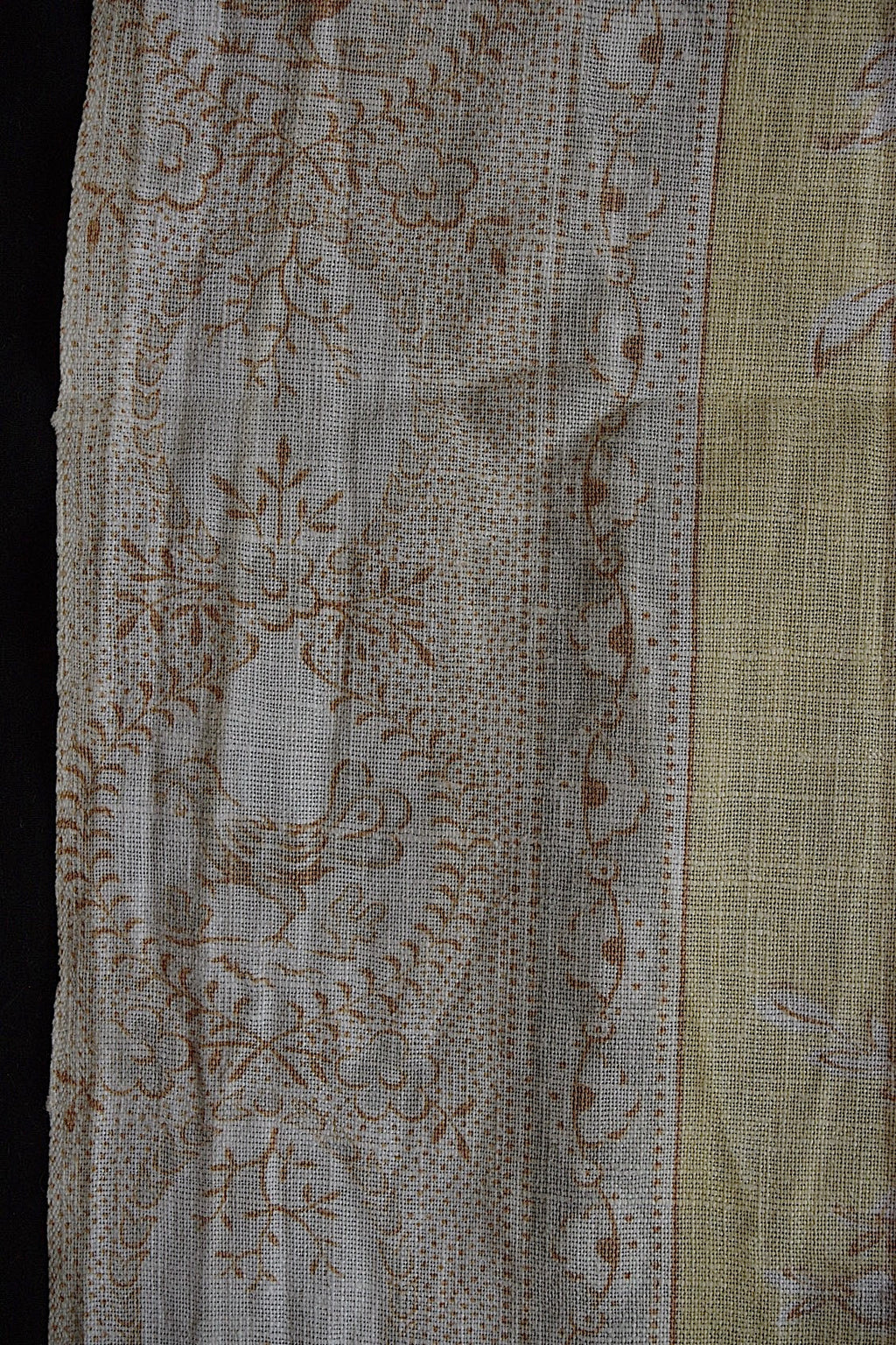 アンティーククロス/linge de maison/antique lace .FR a l'epoque