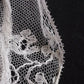 アンティークレースプラストロン/dentelle ancienne/antique lace .FR a l'epoque