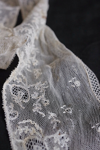 アンティークレース110cm 105cm/dentelle ancienne/antique lace .FR a l'epoque