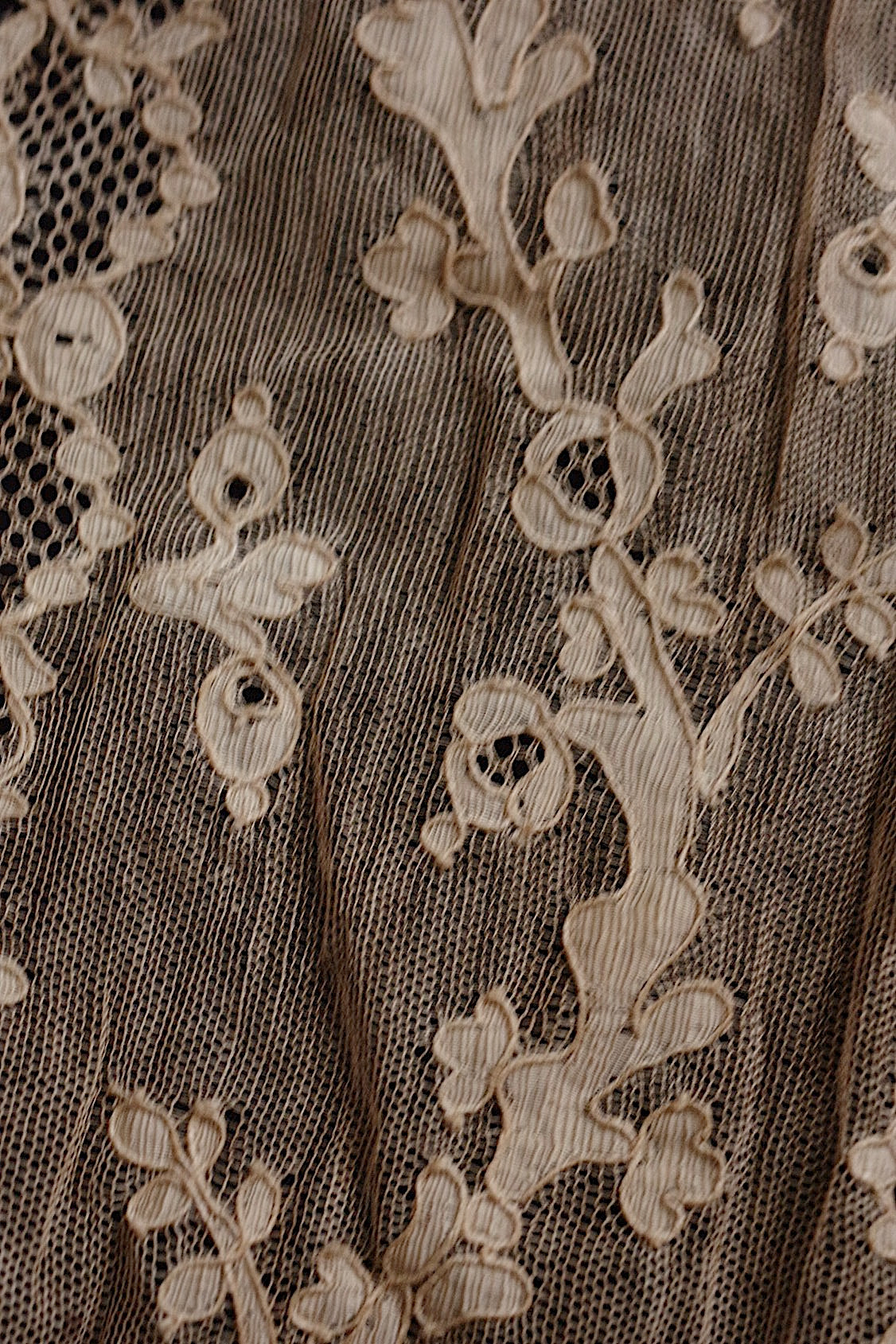 アンティークレースラペット2つ/dentelle ancienne/antique lace .FR a l'epoque