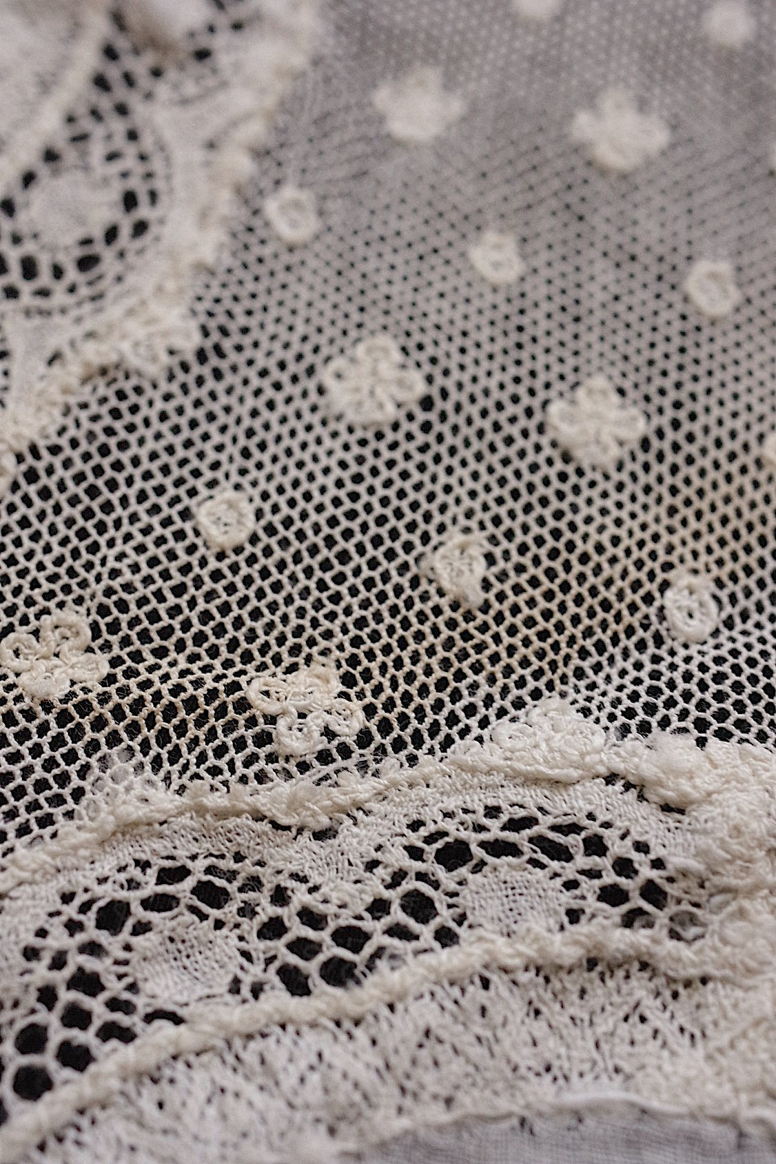 アンティークレース刺繍３種/dentelle ancienne/antique lace .FR a l'epoque