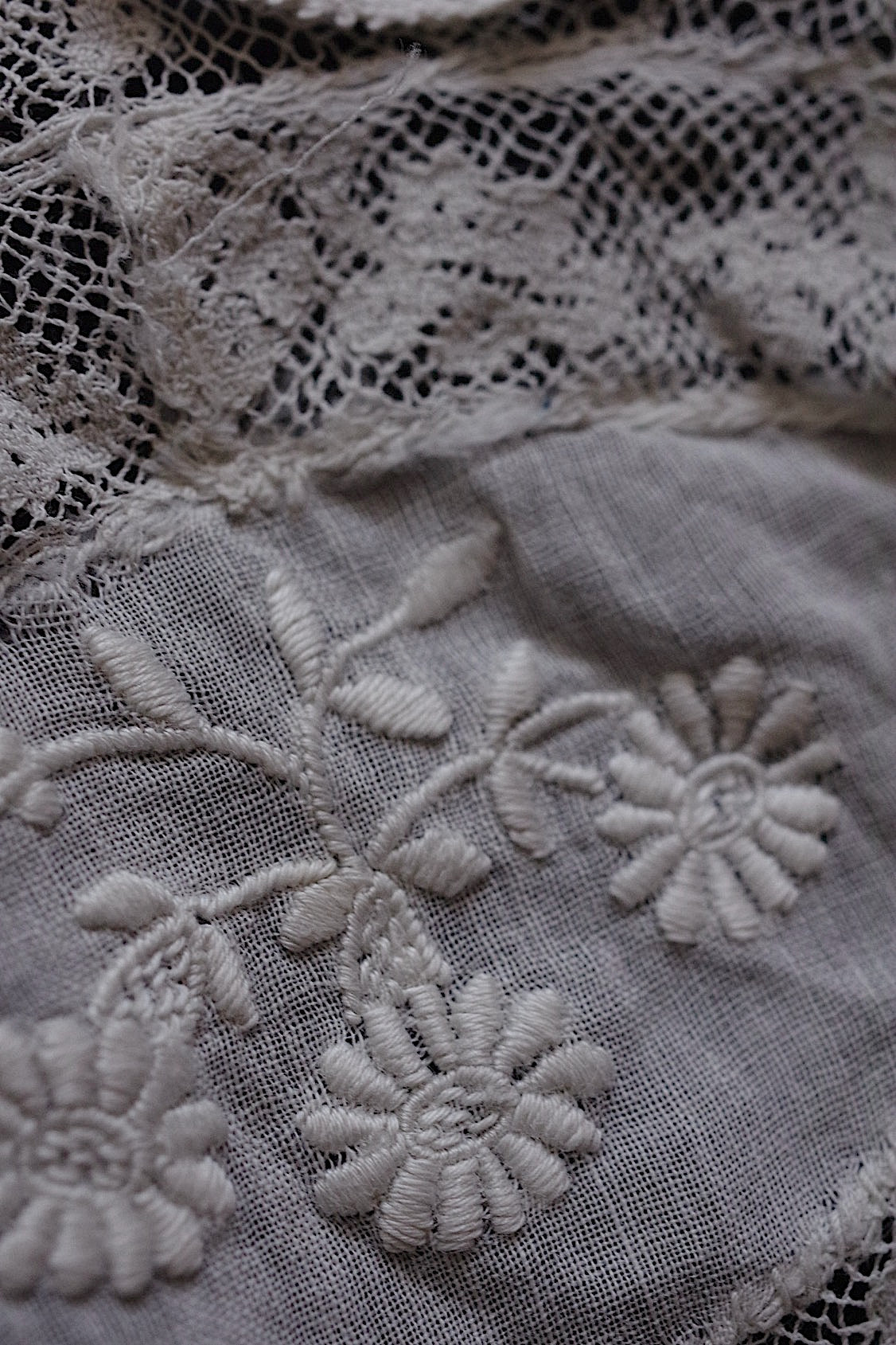 アンティークレース刺繍３種/dentelle ancienne/antique lace .FR a l'epoque