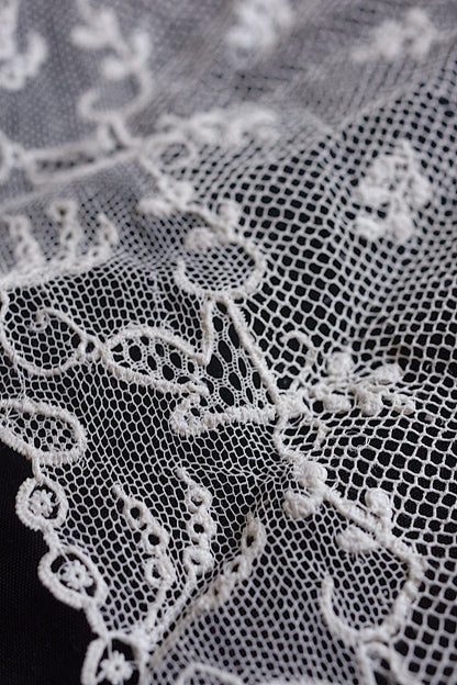 アンティークレースアランソン/dentelle ancienne/antique lace .FR a l'epoque