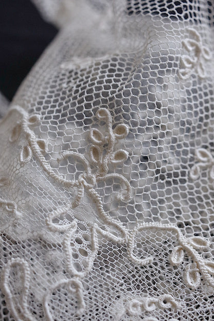 アンティークレースアランソン/dentelle ancienne/antique lace .FR a l'epoque
