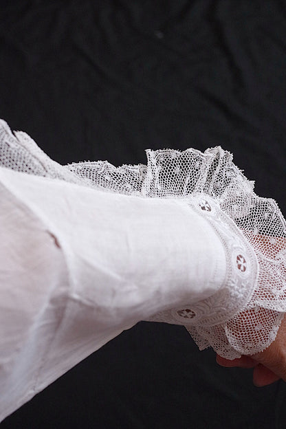 アンティークレース袖/dentelle ancienne/antique lace .FR a l'epoque