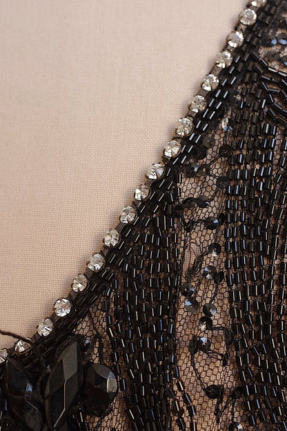 アンティークドレス/vêtement antique .FR a l'epoque