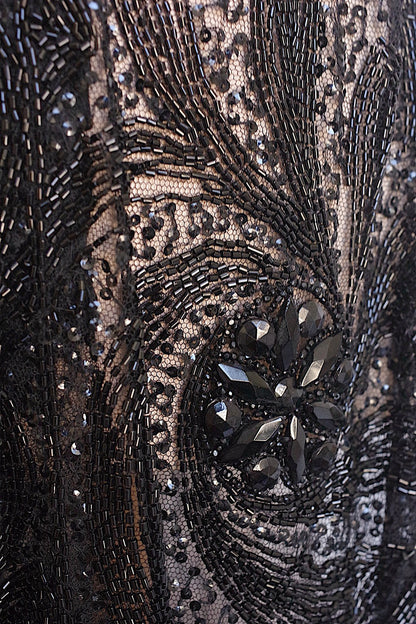 アンティークドレス/vêtement antique .FR a l'epoque