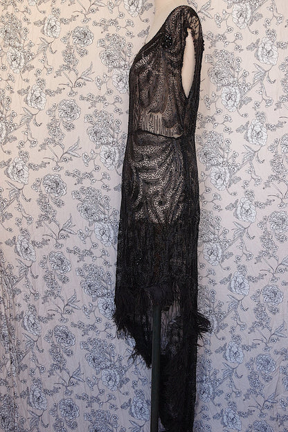 アンティークドレス/vêtement antique .FR a l'epoque