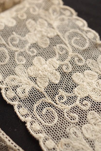 アンティークレース３種/dentelle ancienne/antique lace .FR a l'epoque