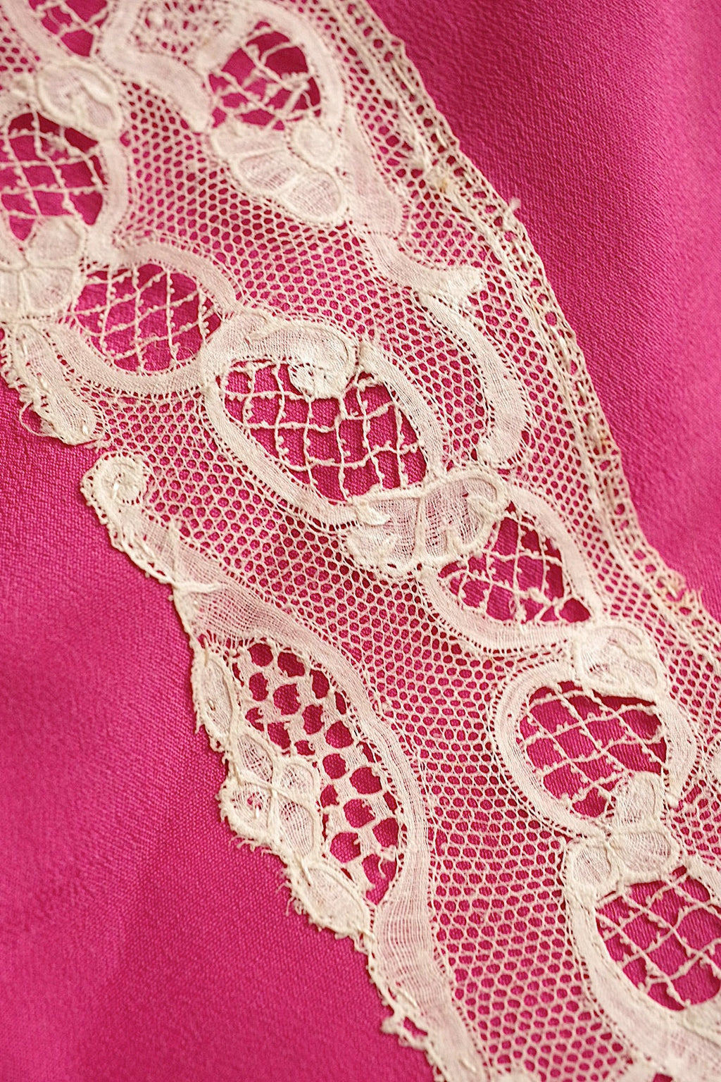 アンティークレース2種/dentelle ancienne/antique lace .FR a l'epoque