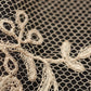 アンティークレースアプリカッションアングレテール/dentelle ancienne/antique lace .FR a l'epoque