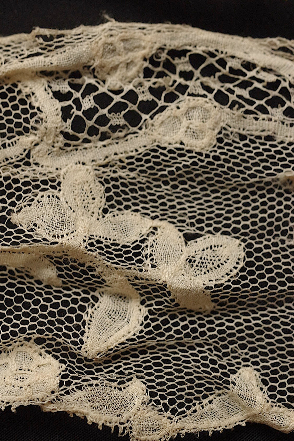 アンティークレース5種/dentelle ancienne/antique lace .FR a l'epoque