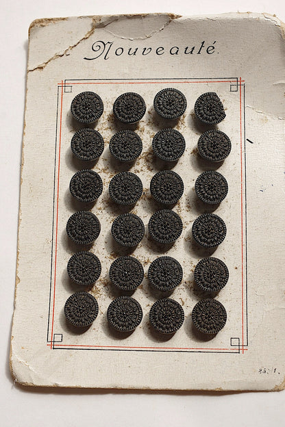 アンティークボタン2/bouton ancien/antique button .FR a l'epoque