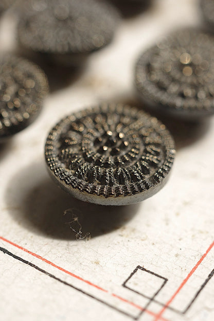 アンティークボタン2/bouton ancien/antique button .FR a l'epoque