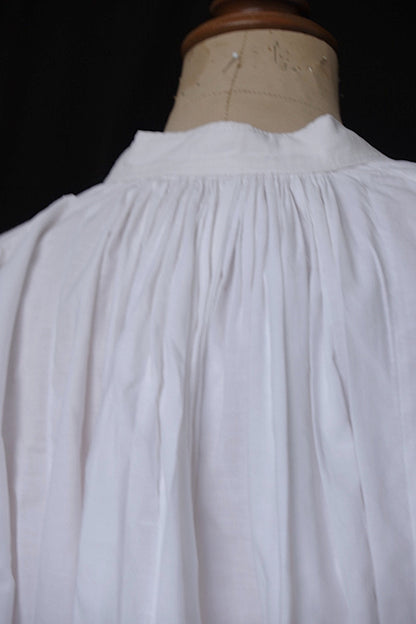 ヴィンテージ教会チュニック2/aube vintage/church tunic .FR a l'epoque