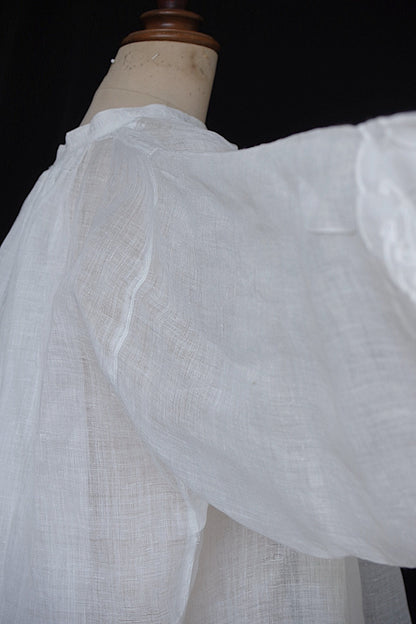 アンティーク教会チュニック3/aube antique/church tunic .FR a l'epoque