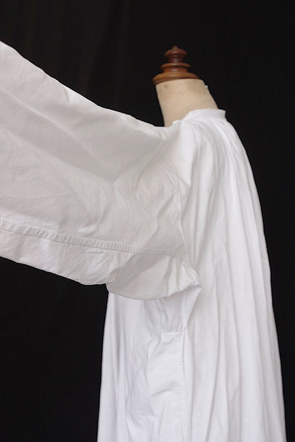 アンティーク教会チュニック4/aube antique/church tunic .FR a l'epoque