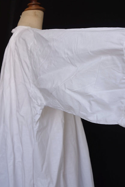 ヴィンテージ教会チュニック6/aube vintage/church tunic .FR a l'epoque