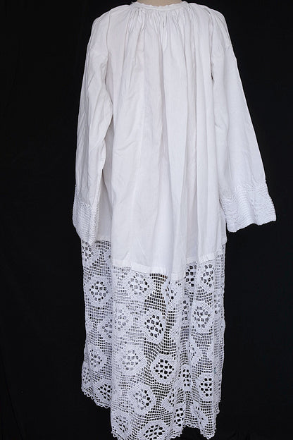 ヴィンテージ教会チュニック7/aube vintage/church tunic .FR a l'epoque