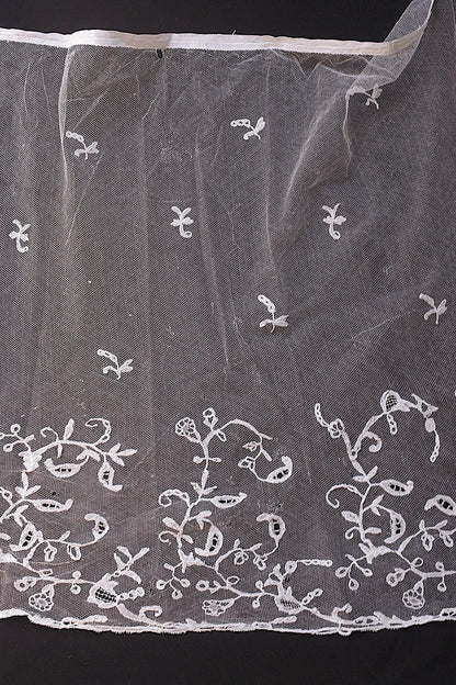 アンティークレースベール/dentelle ancienne/antique lace .FR a l'epoque